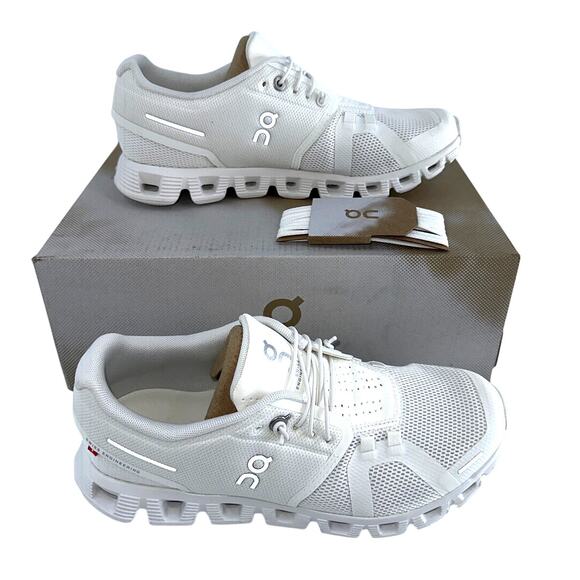 On Women's Cloud 5 Waterproof Shoes Size 7.5 - Picture 12 of 15